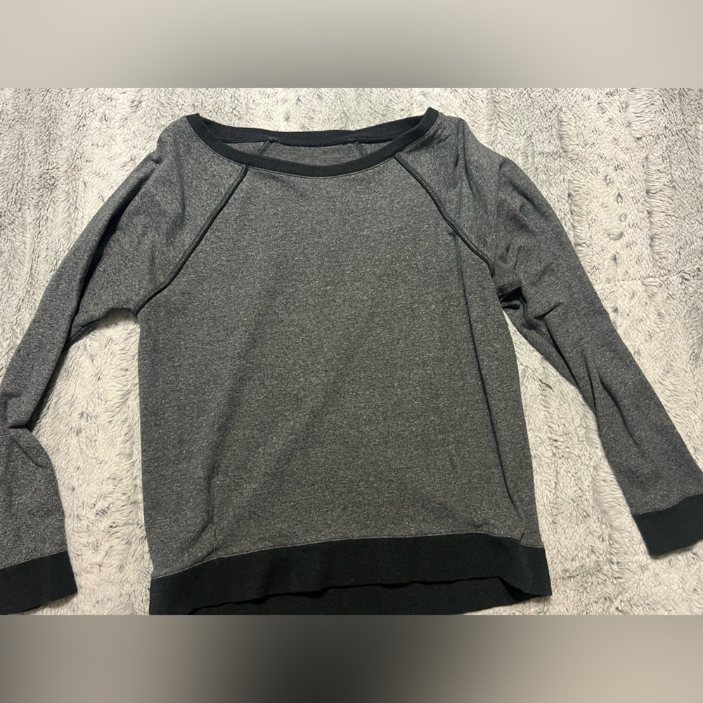 Lululemon wide neck pullover Heather Black
